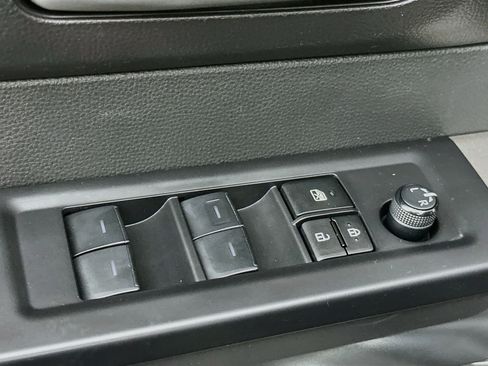 Used 2024 Toyota Tundra SR5 w/ SR5 Premium Package AWD/4WD image 15