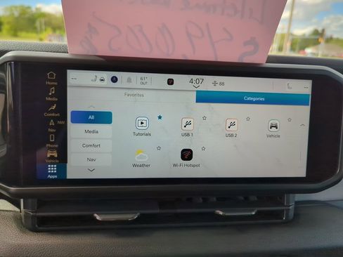 New 2025 Jeep Gladiator Sport image 22