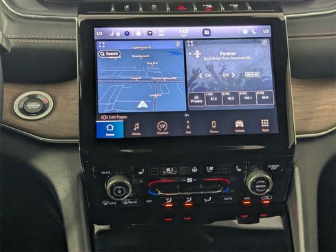 Used 2022 Jeep Grand Cherokee Summit image 20