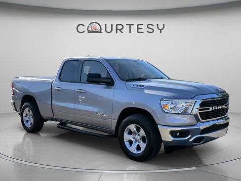 Used 2020 RAM 1500 Big Horn RWD image 7