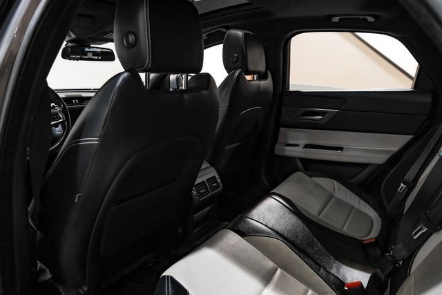 Used 2016 Jaguar XF R-Sport RWD image 39