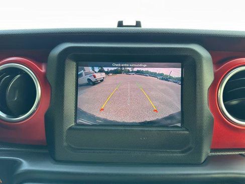 Certified 2021 Jeep Wrangler Unlimited Rubicon AWD/4WD image 15