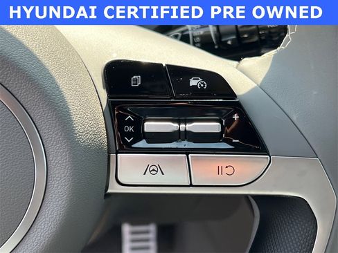 Certified 2025 Hyundai Elantra SEL image 25