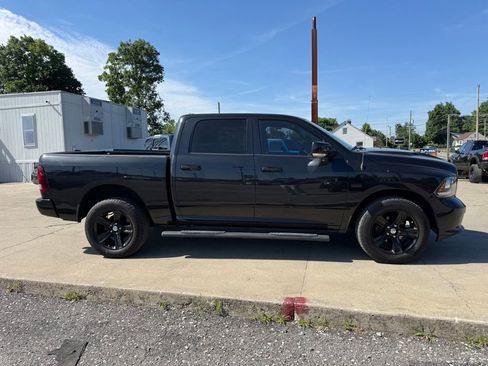 Used 2016 RAM 1500 Sport w/ Convenience Group AWD/4WD image 5