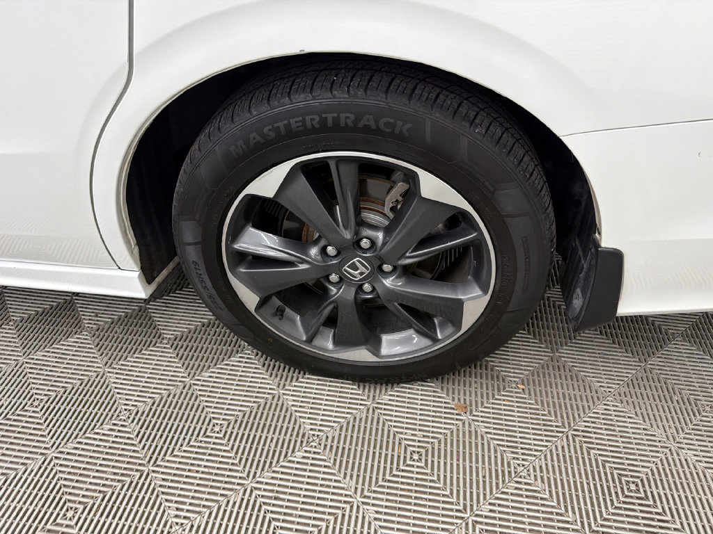 Used 2022 Honda Odyssey Elite image 21