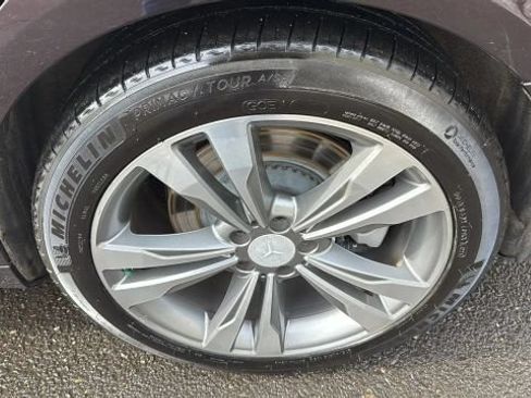 Used 2014 Mercedes-Benz S 550 Sedan image 9