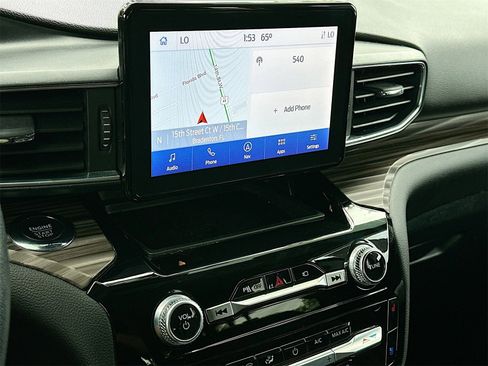 Used 2022 Ford Explorer Limited w/ Equipment Group 301A image 15