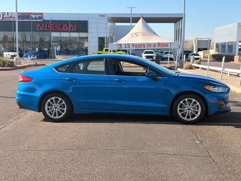 Used 2020 Ford Fusion SE FWD image 7