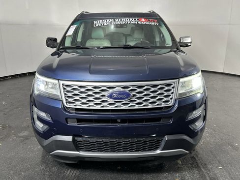 Used 2016 Ford Explorer Platinum image 4