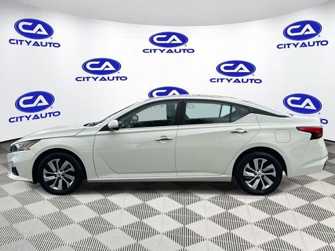 Used 2022 Nissan Altima 2.5 S image 7