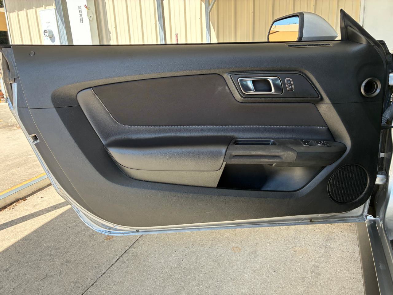 Used 2023 Ford Mustang GT RWD image 6