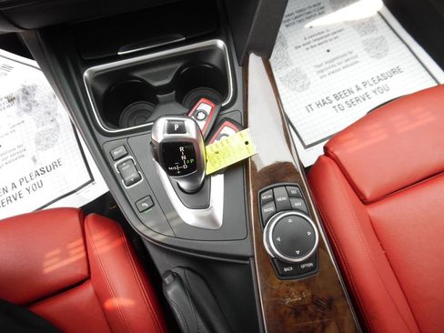 Used 2015 BMW 328i Sedan RWD image 18