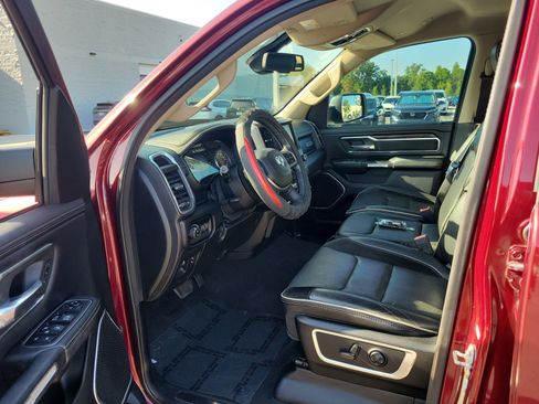 Used 2019 RAM 1500 Laramie RWD image 15