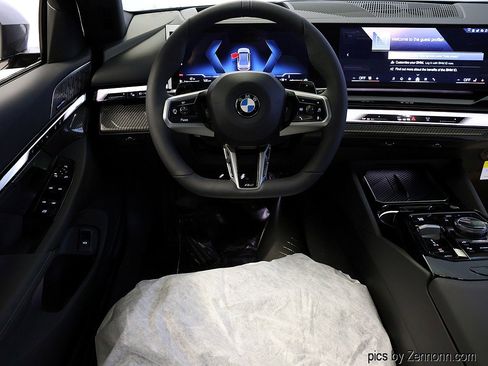 New 2026 BMW 540i xDrive image 15