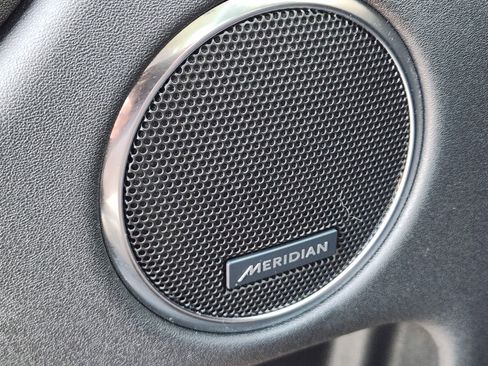 Used 2024 Land Rover Discovery Sport S image 24