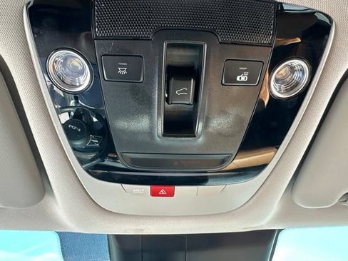 Used 2024 Kia Seltos EX AWD/4WD image 13