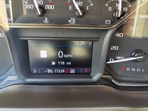 Used 2019 GMC Sierra 1500 SLT w/ SLT Premium Plus Package AWD/4WD image 12
