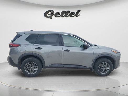 Used 2023 Nissan Rogue S image 3