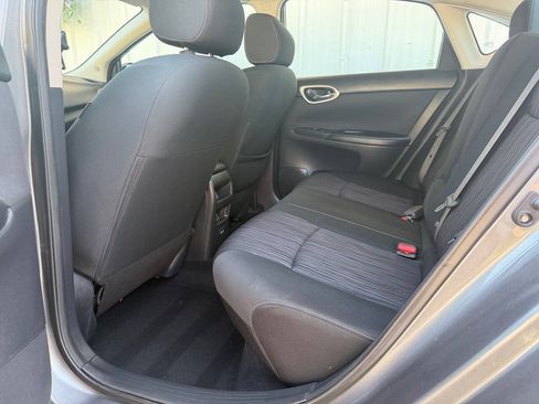 Used 2019 Nissan Sentra SV FWD image 16