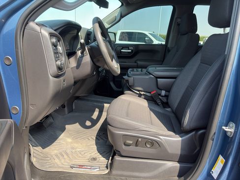 Used 2024 Chevrolet Silverado 1500 Custom Trail Boss AWD/4WD image 15