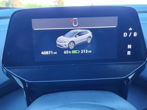 Used 2024 Volkswagen ID.4 Pro image 12