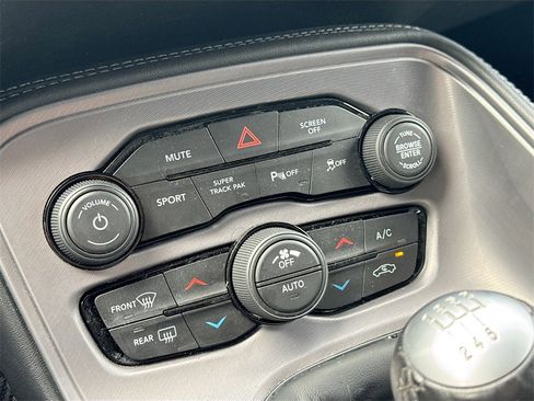 Used 2023 Dodge Challenger R/T w/ Plus Package image 16