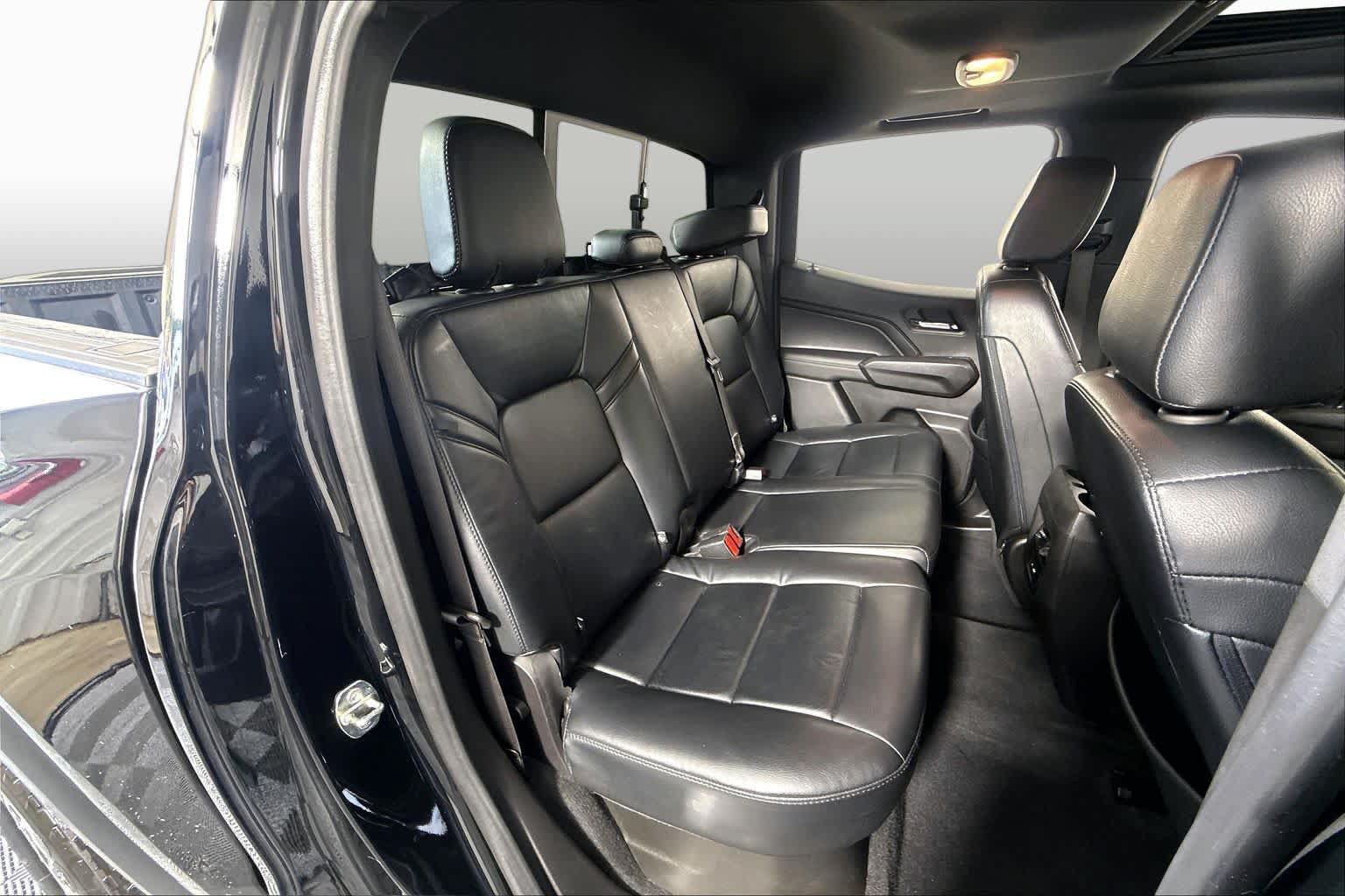 Used 2023 GMC Canyon Elevation w/ Convenience Package AWD/4WD image 18