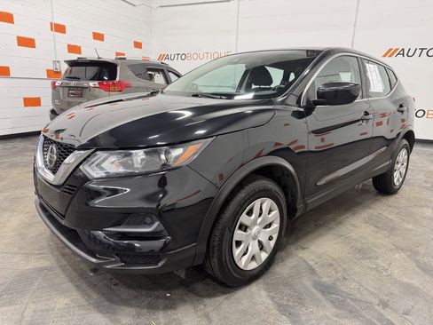 Used 2020 Nissan Rogue Sport S image 12
