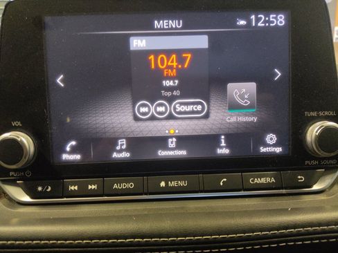 Used 2021 Nissan Rogue SV FWD image 25
