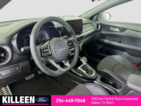 Used 2023 Kia Forte GT-Line image 10