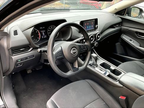 Used 2024 Nissan Sentra S FWD image 16