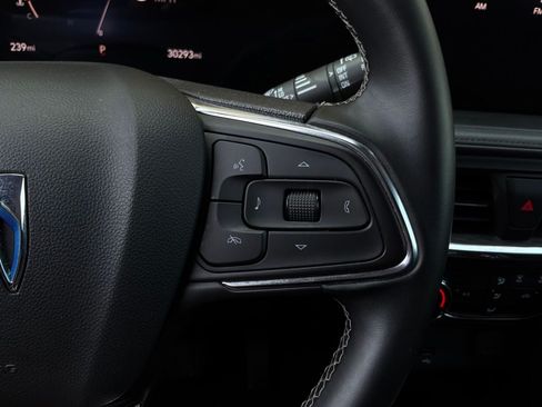 Used 2025 Buick Encore GX Preferred FWD image 33
