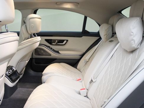 Used 2023 Mercedes-Benz S 580 4MATIC Sedan image 26