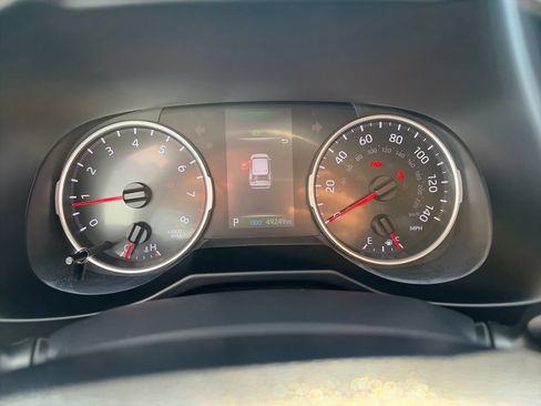 Used 2020 Toyota RAV4 LE w/ All Weather Liner Package AWD/4WD image 17