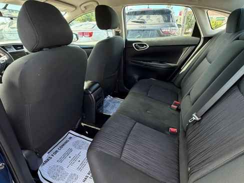 Used 2019 Nissan Sentra SV FWD image 11