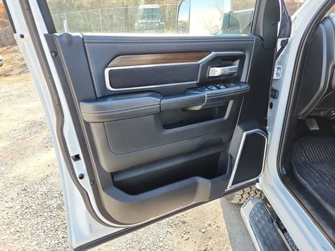 Certified 2022 RAM 3500 Laramie image 16