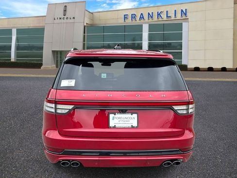 New 2026 Lincoln Aviator AWD w/ Jet Appearance Package image 6