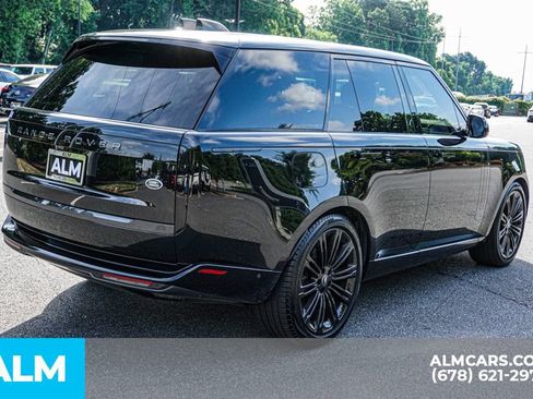 Used 2023 Land Rover Range Rover SE AWD/4WD image 6