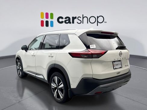 Used 2023 Nissan Rogue SL w/ SL Premium Package AWD/4WD image 3