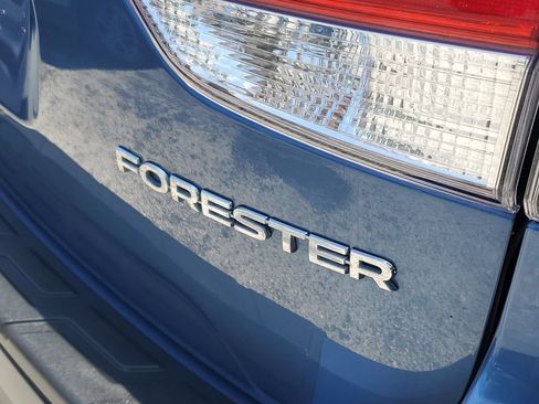 Used 2019 Subaru Forester Limited AWD/4WD image 6