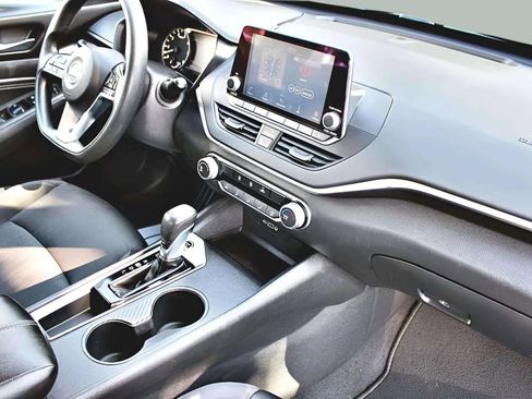 Used 2020 Nissan Altima 2.5 S image 27