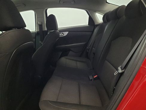 Used 2023 Kia Forte LXS w/ LXS Technology Package FWD image 18