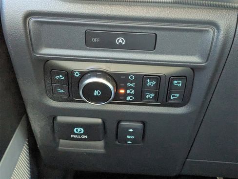 Used 2025 Ford F150 Raptor image 28