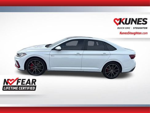Used 2025 Volkswagen Jetta GLI Autobahn FWD image 7