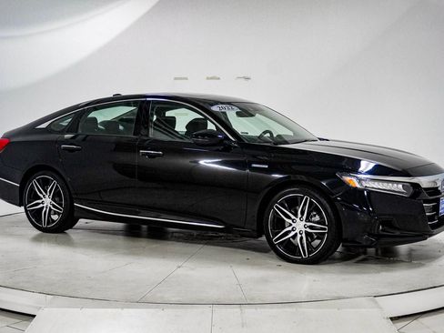 Used 2022 Honda Accord Touring image 12