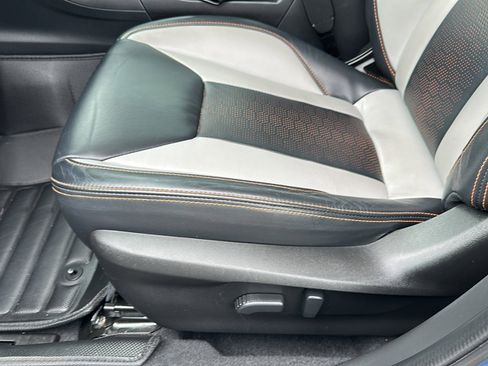 Used 2022 Subaru Crosstrek 2.5i Limited image 15