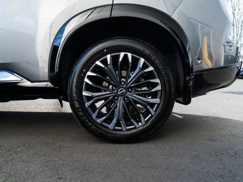 New 2026 Nissan Rogue Platinum image 7