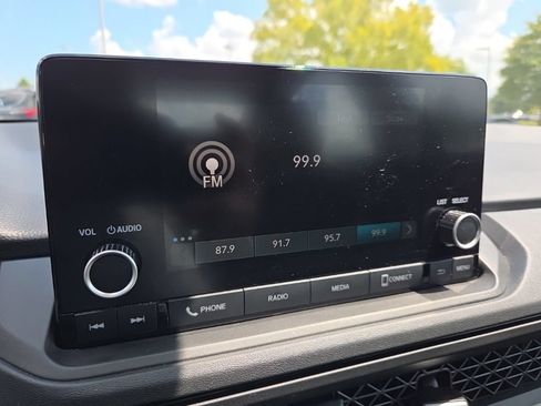 Used 2025 Honda Accord SE image 33