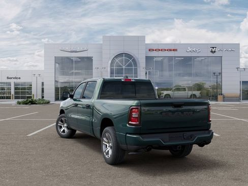New 2026 RAM 1500 Express AWD/4WD image 3