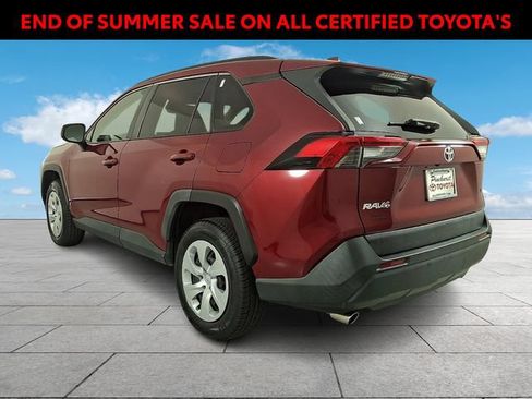 Used 2020 Toyota RAV4 LE FWD image 4